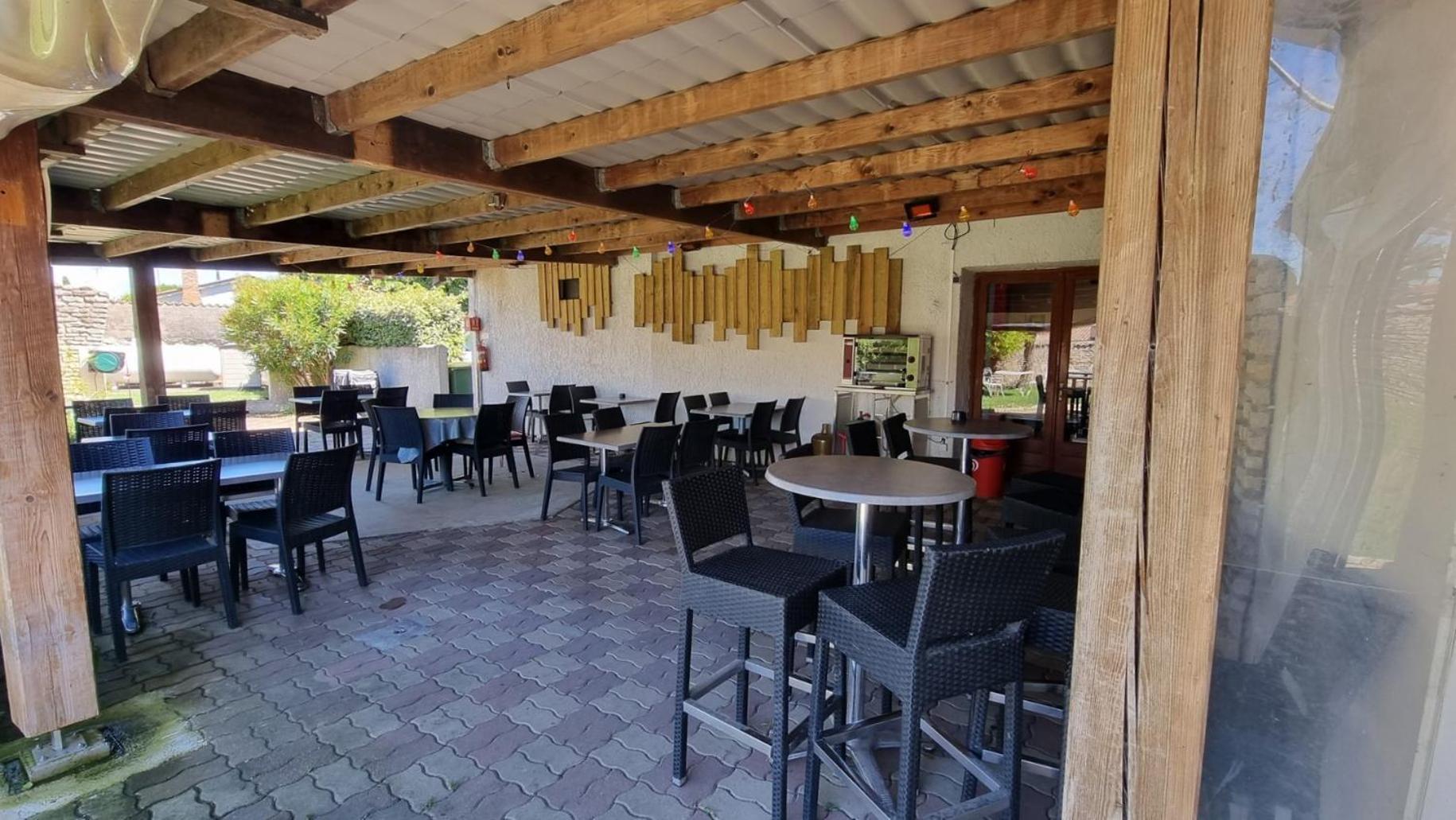סן-ג'ורג'-דולרו La Marie Galante Appart'Hotel מראה חיצוני תמונה